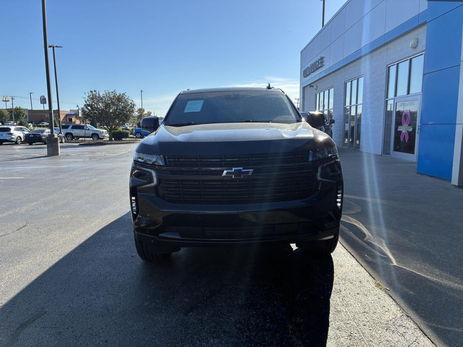 2023 Chevrolet Suburban RST