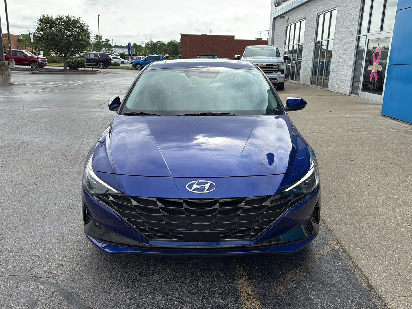 2023 Hyundai Elantra Limited - Photo 18